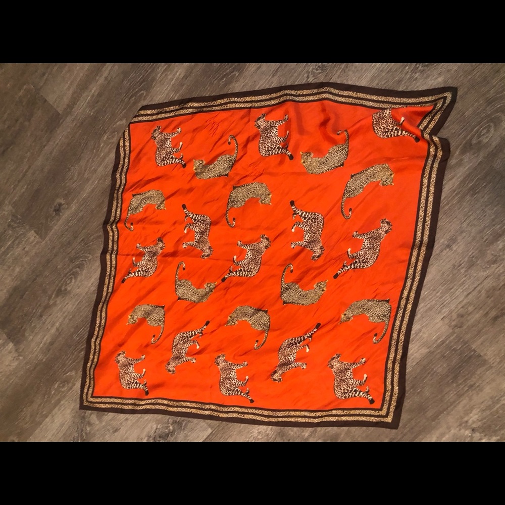 Cabi scarf